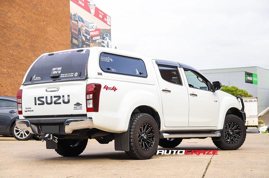 ISUZU DMAX HEIST SATIN BLACK MILLED